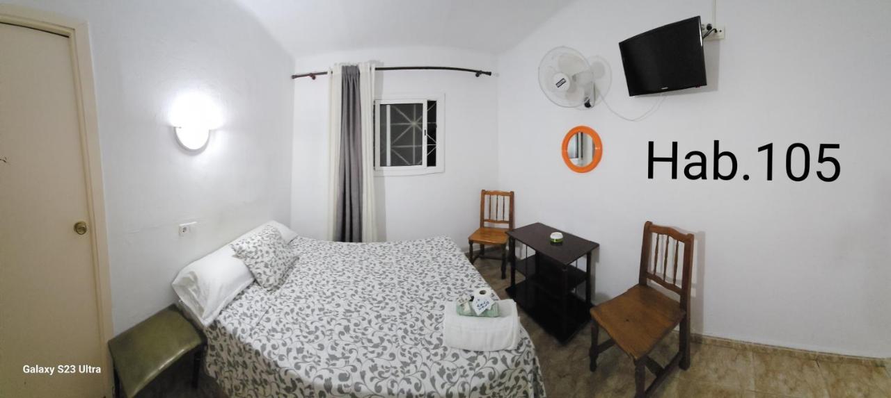Hostal Sol Celeste Льорет-де-Мар Екстер'єр фото