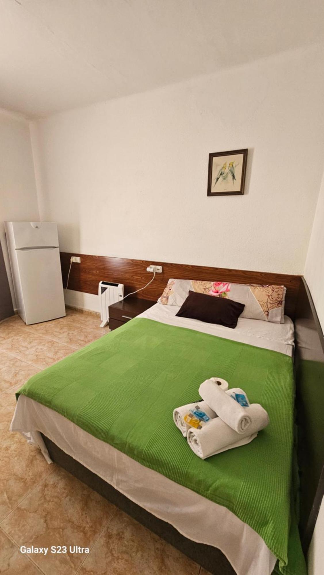 Hostal Sol Celeste Льорет-де-Мар Екстер'єр фото