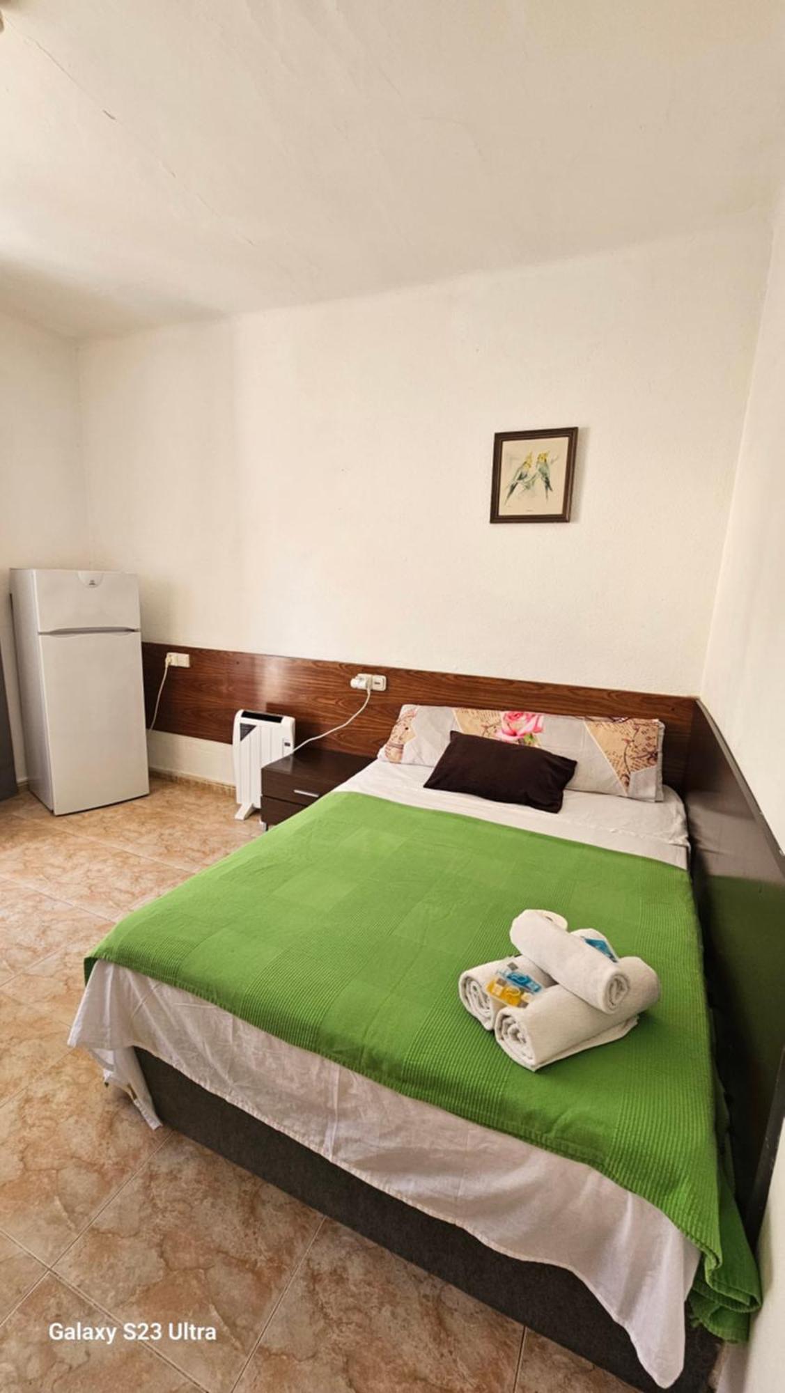 Hostal Sol Celeste Льорет-де-Мар Екстер'єр фото