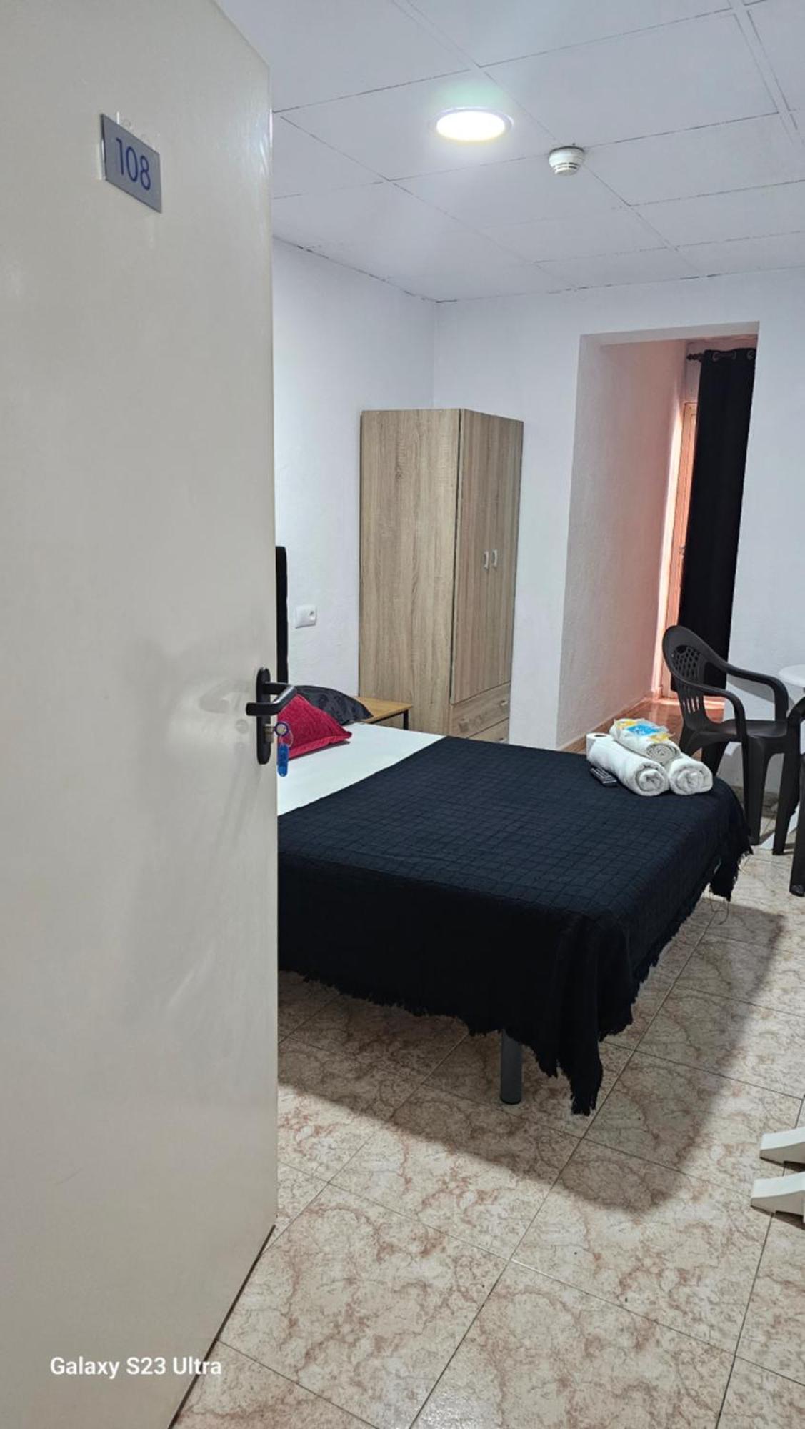 Hostal Sol Celeste Льорет-де-Мар Екстер'єр фото