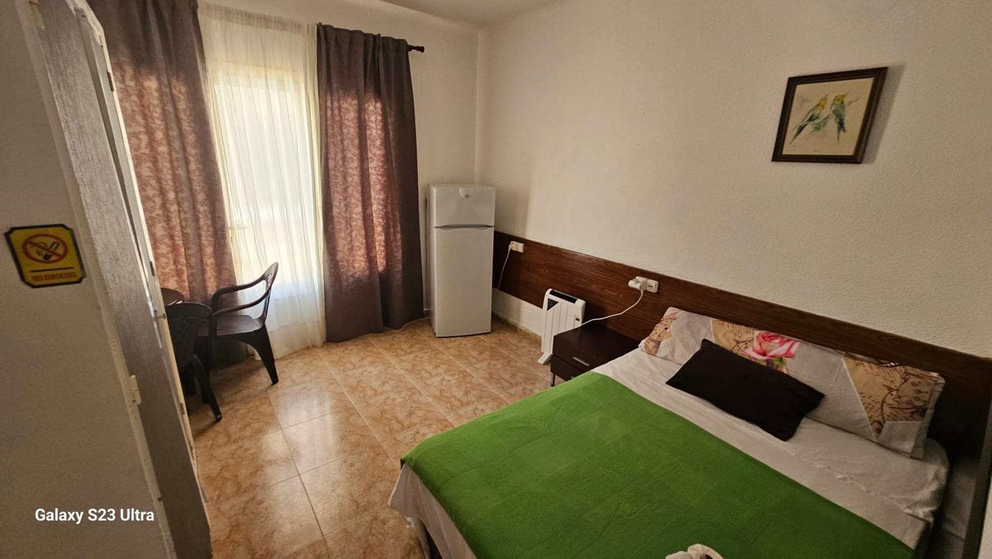 Hostal Sol Celeste Льорет-де-Мар Екстер'єр фото